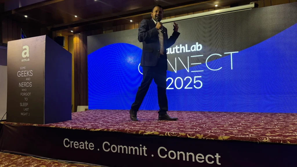 Shahjahan Jewel Addressing the Team